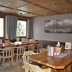 Christine Aparthotel 3*