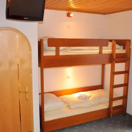 Christine 3* Brixen im Thale