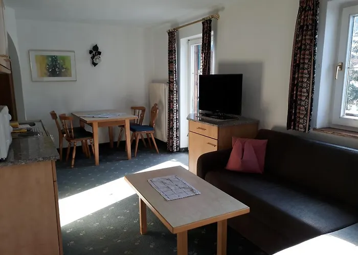 Christine Aparthotel 3*